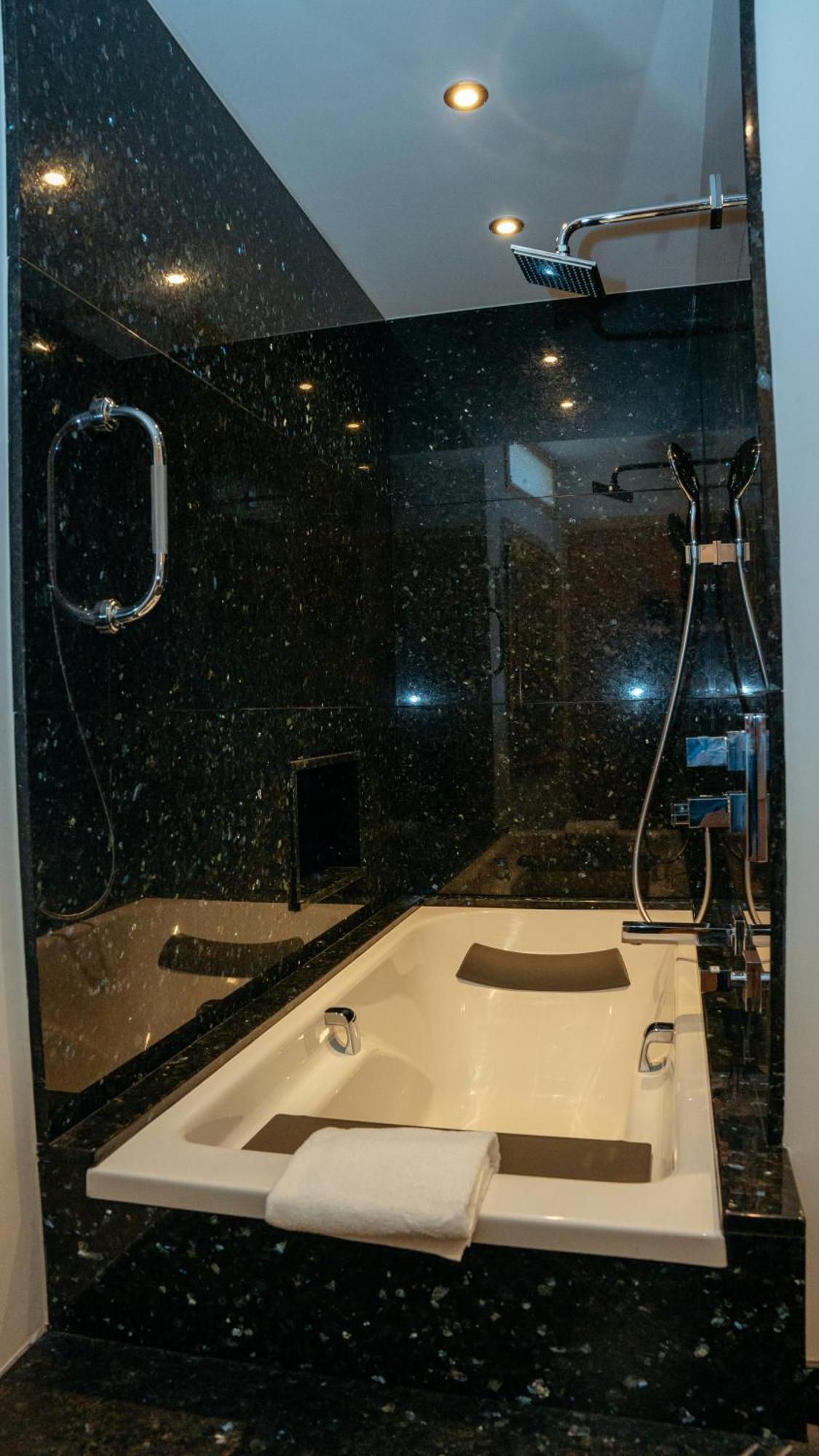 Apartment Superbe 132m2, Classe 5 Etoiles, Centre